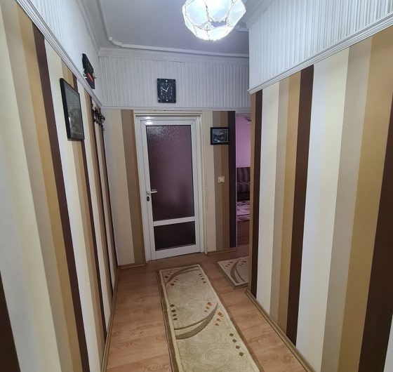 ТРИСТАЕН АПАРТАМЕНТ под наем в кв. Бадема, град Хасково.
