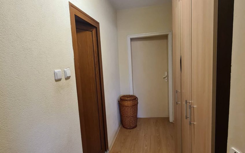 ЧЕТИРИСТАЕН АПАРТАМЕНТ в кв. Дружба, град Хасково