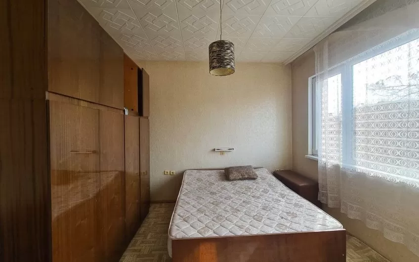 ТРИСТАЕН АПАРТАМЕНТ в кв. Училищни, гр. Хасково