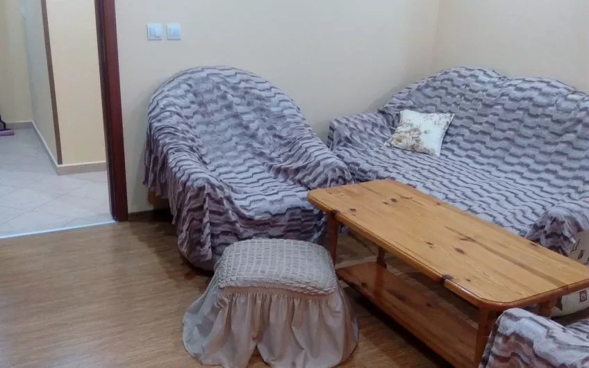 ТРИСТАЕН АПАРТАМЕНТ под наем в близост до Света Богородица, град Хасково