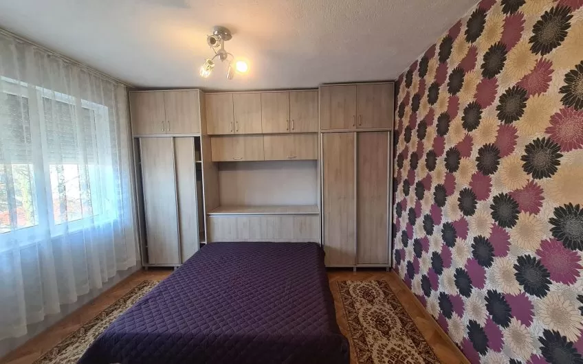 ТРИСТАЕН АПАРТАМЕНТ в кв. Дружба, град Хасково