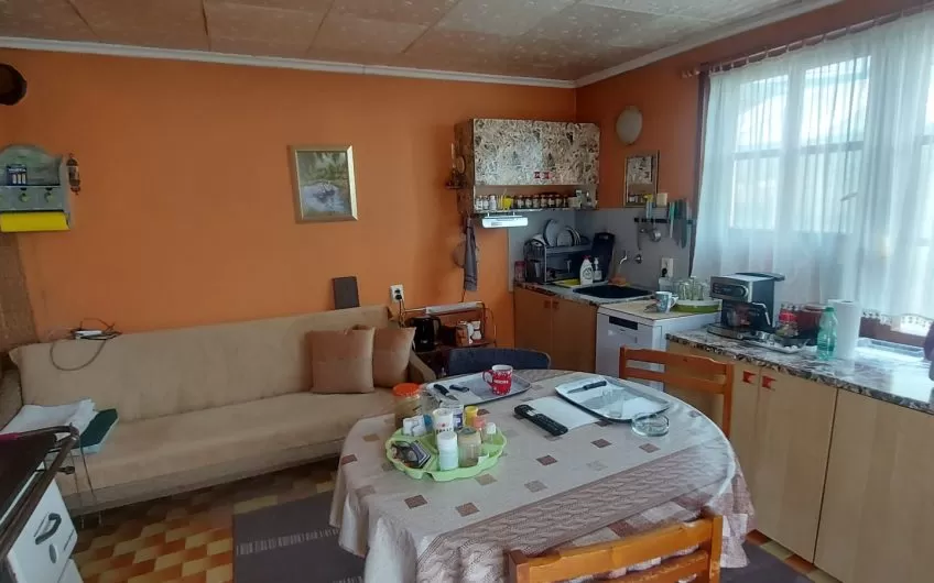 Прекрасна КЪЩА в близост до гр. Хасково