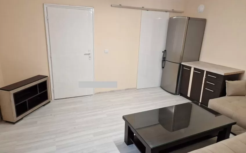 ЕТАЖ ОТ КЪЩА преустроен в два апартамента в кв. Овчарски, град Хасково