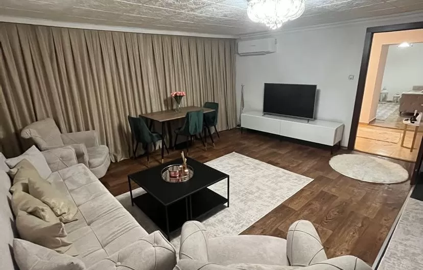 ЕДНОЕТАЖНА КЪЩА В С. РАНИ ЛИСТ