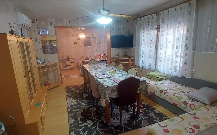 Прекрасна КЪЩА в близост до гр. Хасково