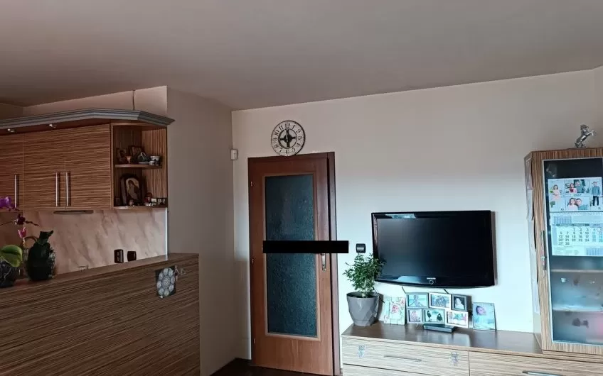 Двустаен апартамент в кв. Дружба, град Хасково