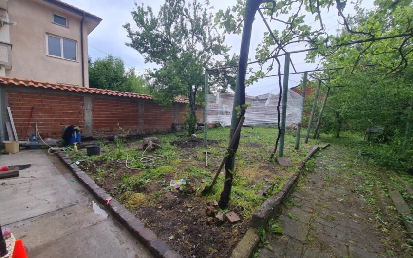 Тристаен Aпартамент в кв. Воеводски, град Хасково