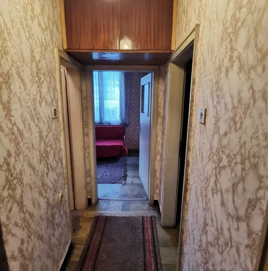 Двустаен апартамент в кв. Възраждане, град Хасково