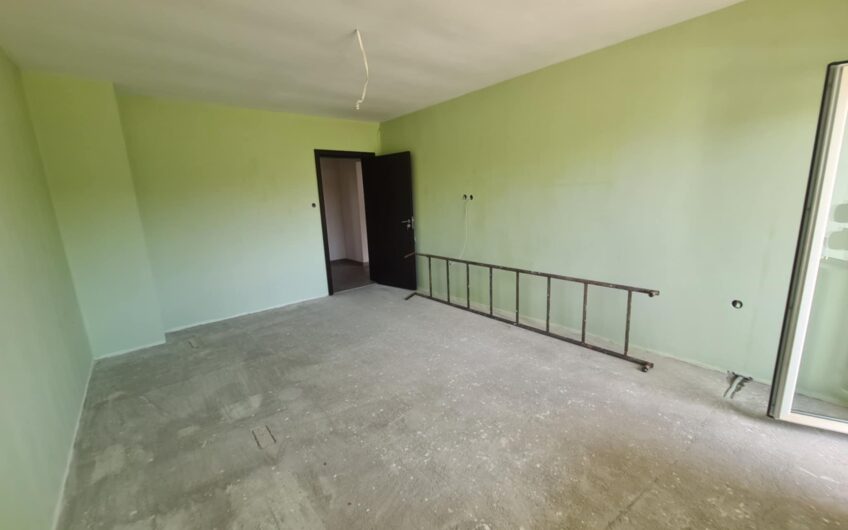 МНОГОСТАЕН АПАРТАМЕНТ с ПАНОРАМНА ТЕРАСА, ГАРАЖ и СКЛАД – кв. ДРУЖБА, гр. ХАСКОВО