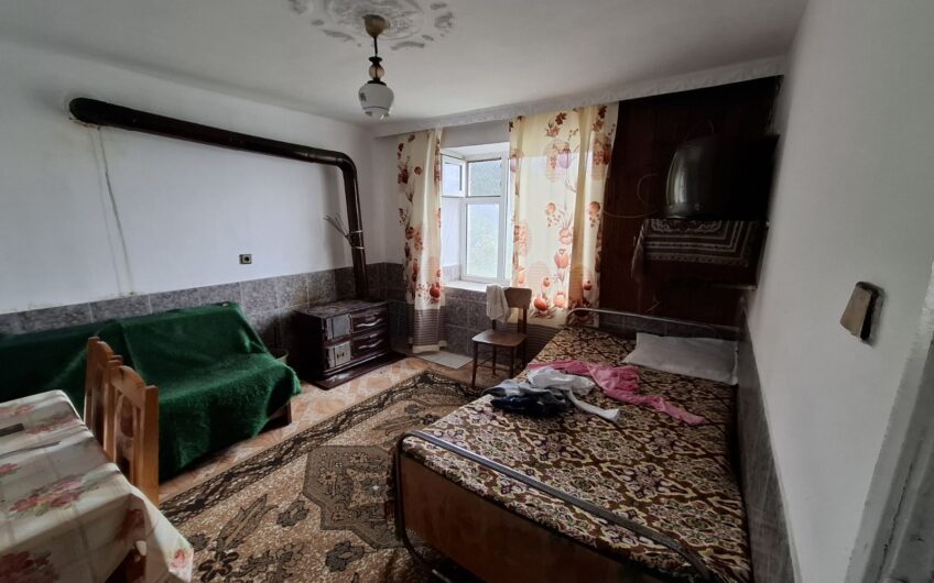 ДВУЕТАЖНА КЪЩА ЗА ПРОДАЖБА В С. БУРЕВО, ОБЛАСТ СМОЛЯН