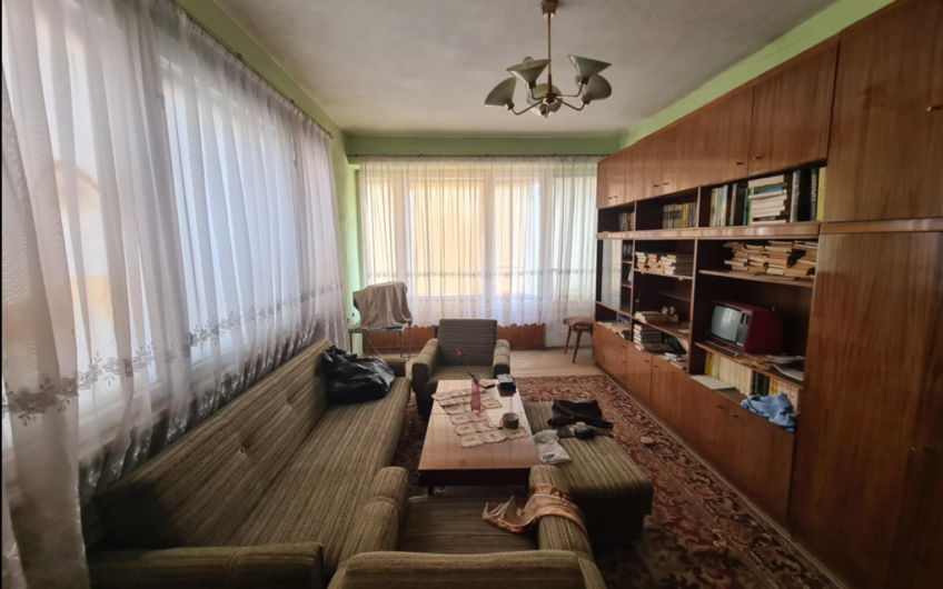 ЕТАЖ ОТ КЪЩА С ГАРАЖ В КВ.ЦЕНТЪР, ГР. ХАСКОВО