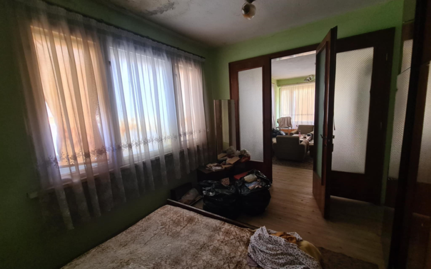 ЕТАЖ ОТ КЪЩА С ГАРАЖ В КВ.ЦЕНТЪР, ГР. ХАСКОВО