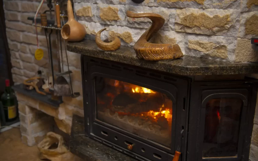 КОМПЛЕКС ОТ КЪЩИ ЗА ГОСТИ В С. МАЛКИ ВОДЕН, ЯЗ. ИВАЙЛОВГРАД