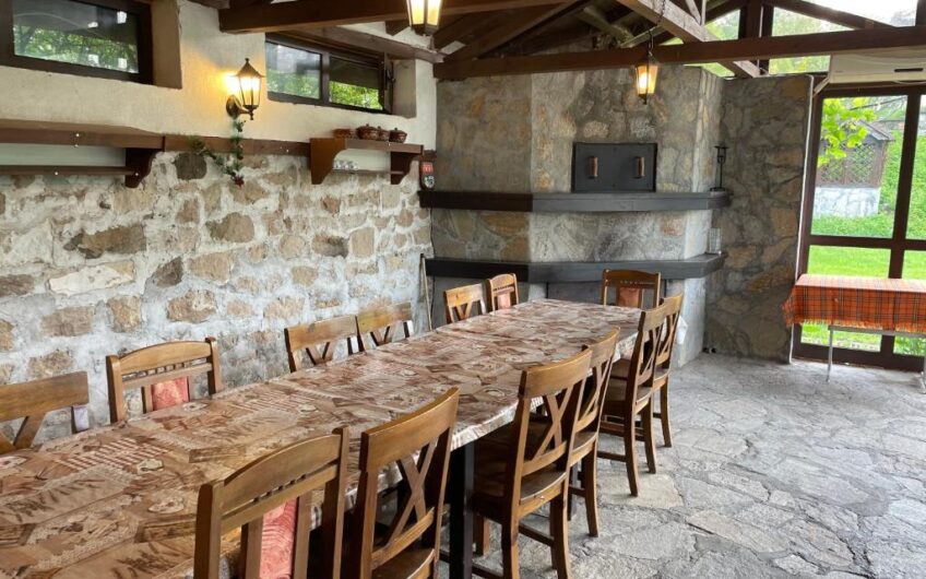 КОМПЛЕКС ОТ КЪЩИ ЗА ГОСТИ В С. МАЛКИ ВОДЕН, ЯЗ. ИВАЙЛОВГРАД