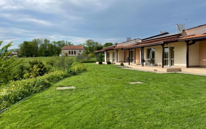 КОМПЛЕКС ОТ КЪЩИ ЗА ГОСТИ В С. МАЛКИ ВОДЕН, ЯЗ. ИВАЙЛОВГРАД