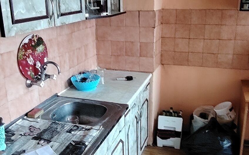 ПРОСТОРЕН ТРИСТАЕН АПАРТАМЕНТ кв.БАДЕМА, гр.Хасково