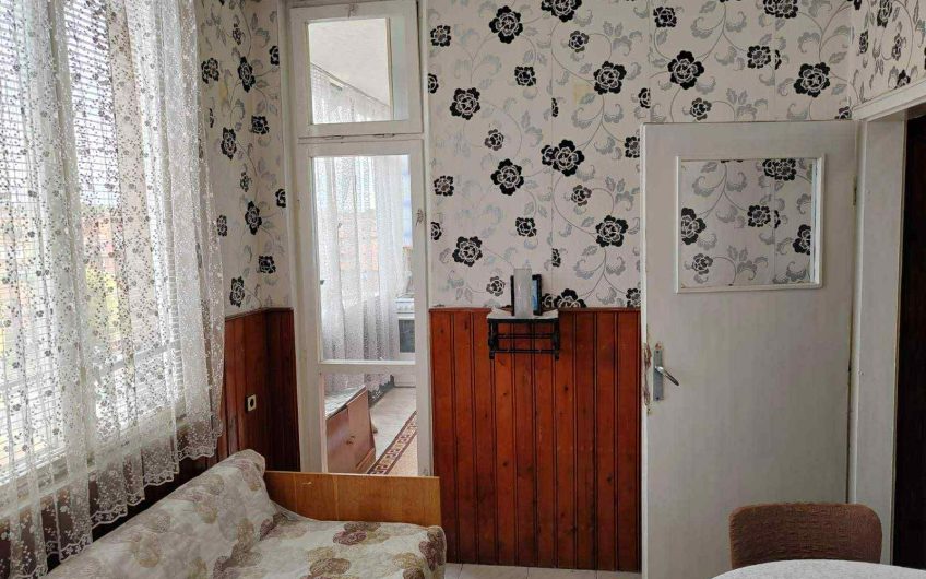 ДВУСТАЕН АПАРТАМЕНТ – кв. Възраждане, гр. Хасково