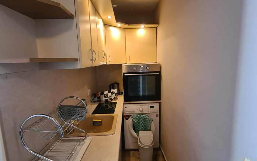 ДВУСТАЕН АПАРТАМЕНТ в ЦЕНТЪРА на град Хасково