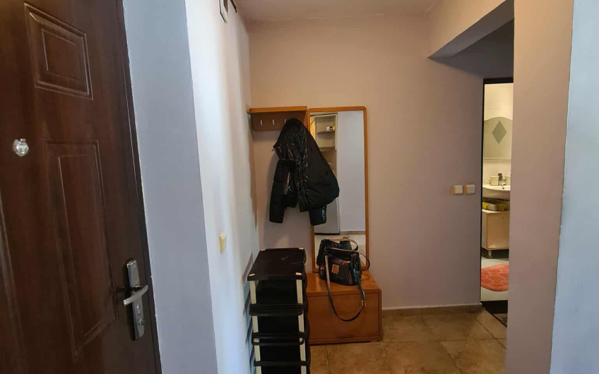 ДВУСТАЕН АПАРТАМЕНТ в ЦЕНТЪРА на град Хасково