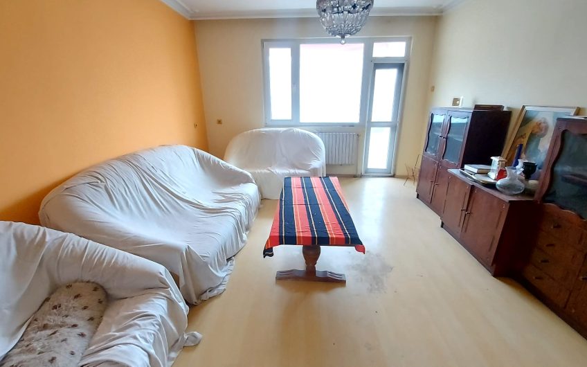 МНОГОСТАЕН ПРОСТОРЕН АПАРТАМЕНТ в кв.ОВЧАРСКИ, гр.ХАСКОВО