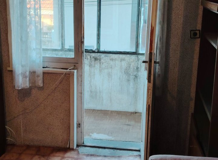 ДВА САМОСТОЯТЕЛНИ АПАРТАМЕНТА с ЛЯТНА КУХНЯ и ГАРАЖ – кв. ТРАКИЙСКИ, гр. ХАСКОВО