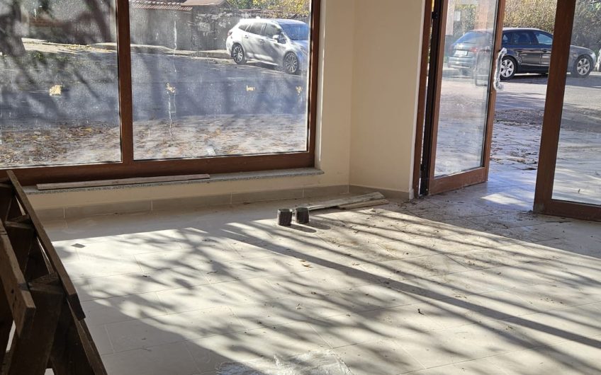 ТЪРГОВСКИ ОБЕКТ / МАГАЗИН / ОФИС ПОД НАЕМ –кв.ЛЮБЕН КАРАВЕЛОВ, гр.ХАСКОВО