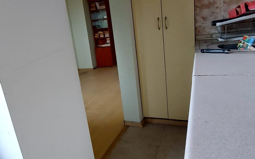 МНОГОСТАЕН ПРОСТОРЕН АПАРТАМЕНТ в кв.ОВЧАРСКИ, гр.ХАСКОВО