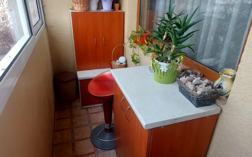 ТРИСТАЕН АПАРТАМЕНТ, РАЗПОЛОЖЕН в кв. ДРУЖБА, гр. ХАСКОВО