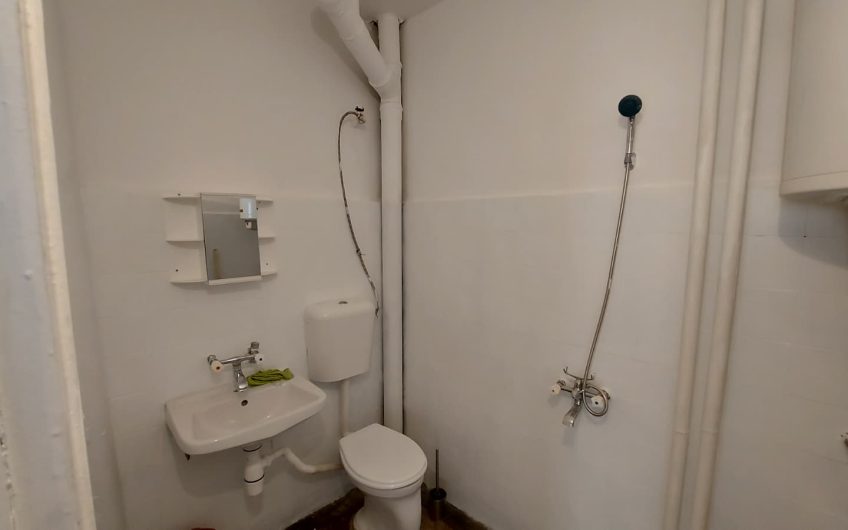 ГАРСОНИЕРА ПОД НАЕМ в ШИРОК ЦЕНТЪР,гр.ХАСКОВО