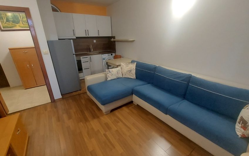 ДВУСТАЕН АПАРТАМЕНТ в кв. ТРАКИЙСКИ, град ХАСКОВО