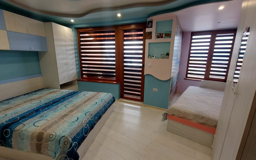 ДВУСТАЕН АПАРТАМЕНТ ЗА ПРОДАЖБА – ЦЕНТЪР, гр. ХАСКОВО