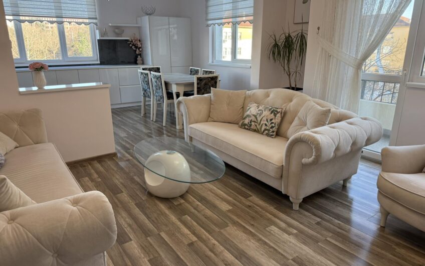 ТРИСТАЕН АПАРТАМЕНТ ПОД НАЕМ, в ЦЕНТЪРА на гр. ХАСКОВО