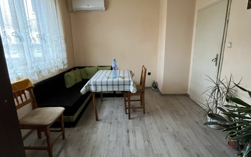 ЧЕТИРИСТАЕН АПАРТАМЕНТ в кв.ОВЧАРСКИ,гр.ХАСКОВО