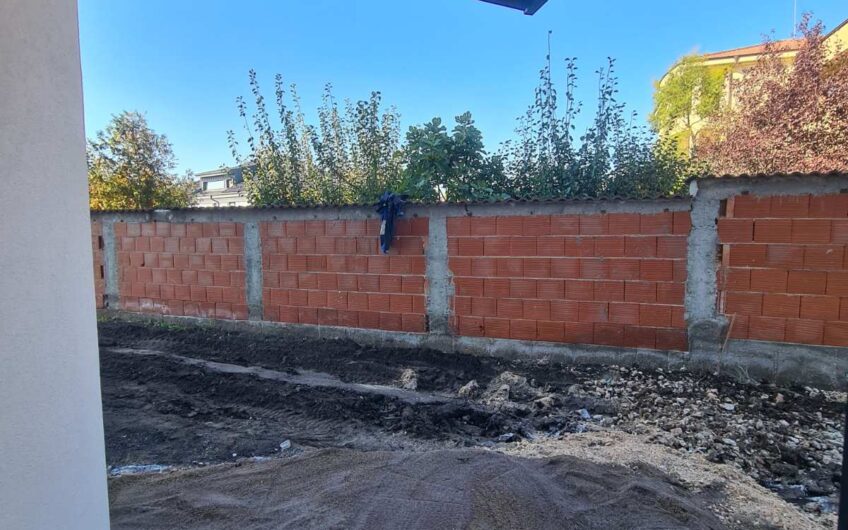 Двустаен апартамент с Двор за продажба – кв. Воеводски, гр. Хасково