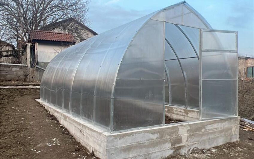 КЪЩА с ДВОР в кв.БОЛЯРОВО,гр. ХАСКОВО