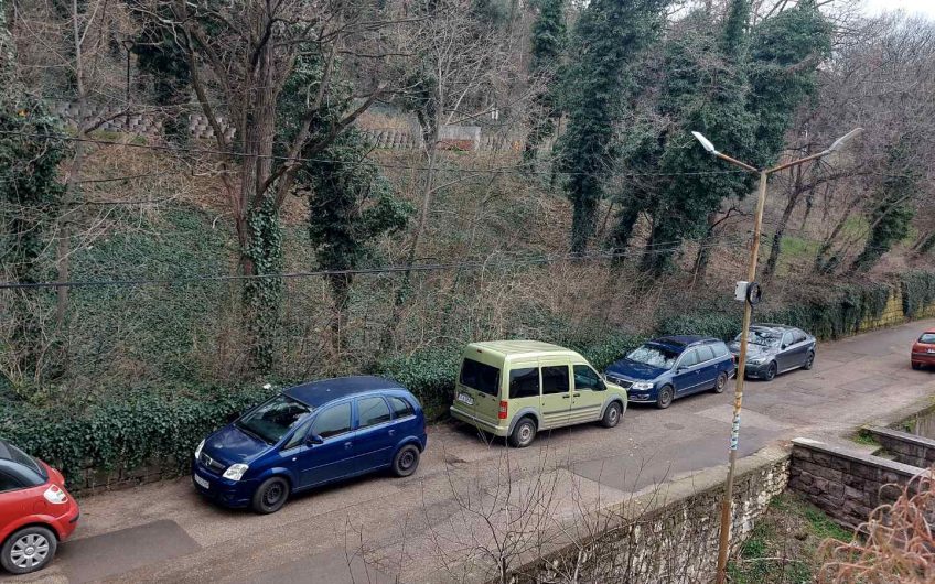 ТРИСТАЕН АПАРТАМЕНТ в кв. УЧИЛИЩНИ,гр. ХАСКОВО