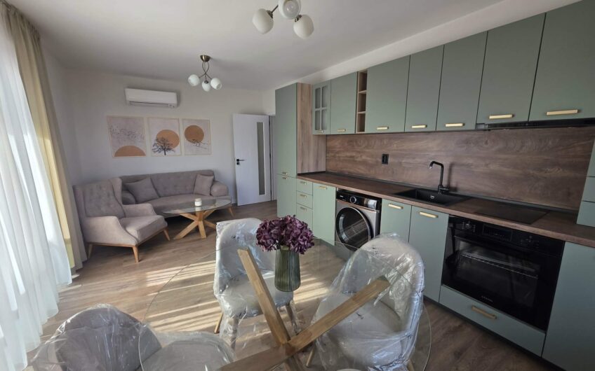 Обзаведен двустаен апартамент в Центъра,гр.Хасково