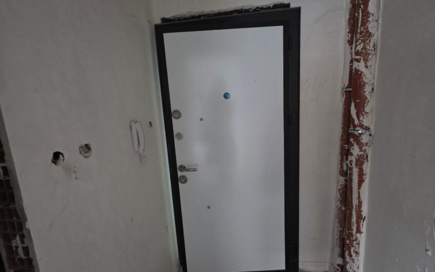 Тристаен апартамент в кв.Овчарски,гр.Хасково