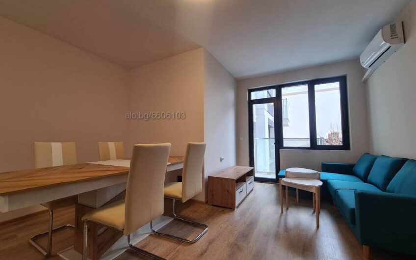 Двустаен апартамент под наем в кв. Любен Каравелов,гр. Хасково