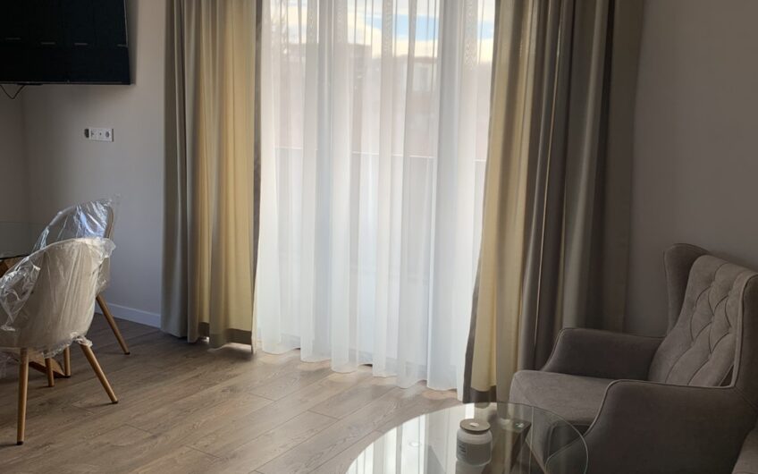 Обзаведен двустаен апартамент в Центъра,гр.Хасково