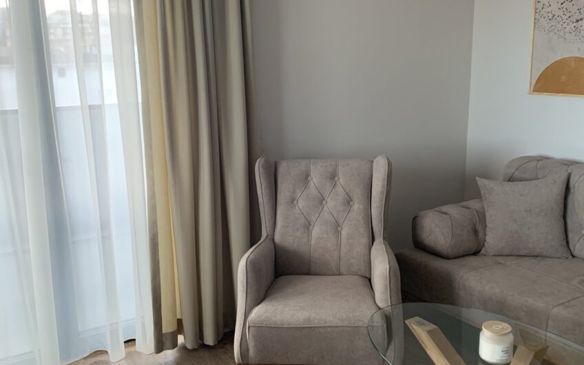 Обзаведен двустаен апартамент в Центъра,гр.Хасково