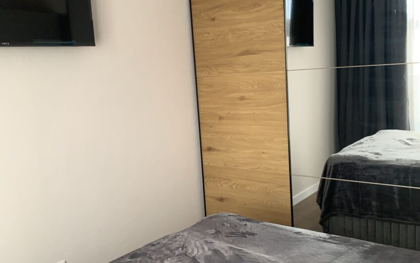 Обзаведен двустаен апартамент в Центъра,гр.Хасково