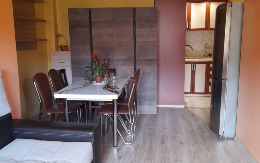 Двустаен апартамент под наем в кв.Хисаря,гр.Хасково