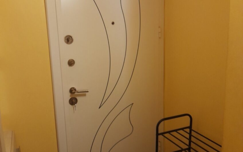 Двустаен апартамент под наем в кв.Хисаря,гр.Хасково