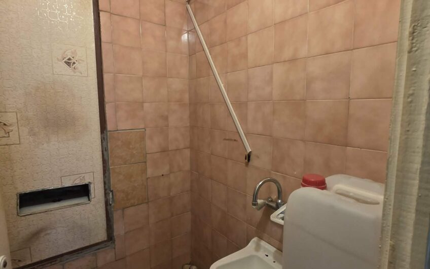 Тристаен апартамент в широк център,гр.Хасково