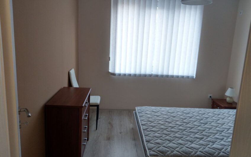 Двустаен апартамент под наем в ТОП центъра на град Хасково