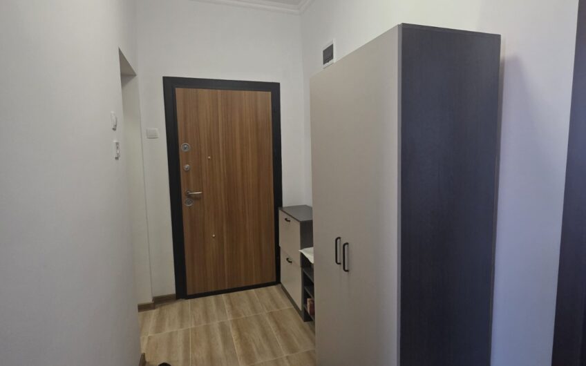 Двустаен апартамент под наем в Топ център, гр.Хасково