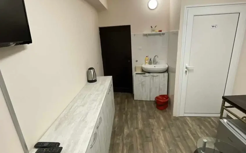 Салон за красота под наем в широк център,град Хасково