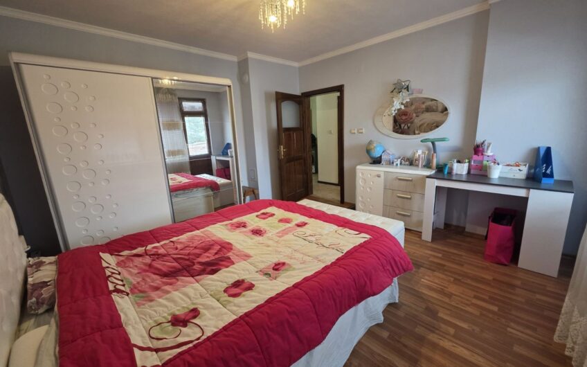 Многостаен апартамент в кв. Любен Каравелов, гр.Хасково