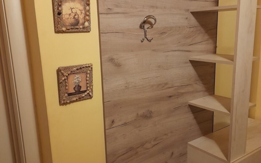 Двустаен апартамент под наем в кв.Хисаря,гр.Хасково